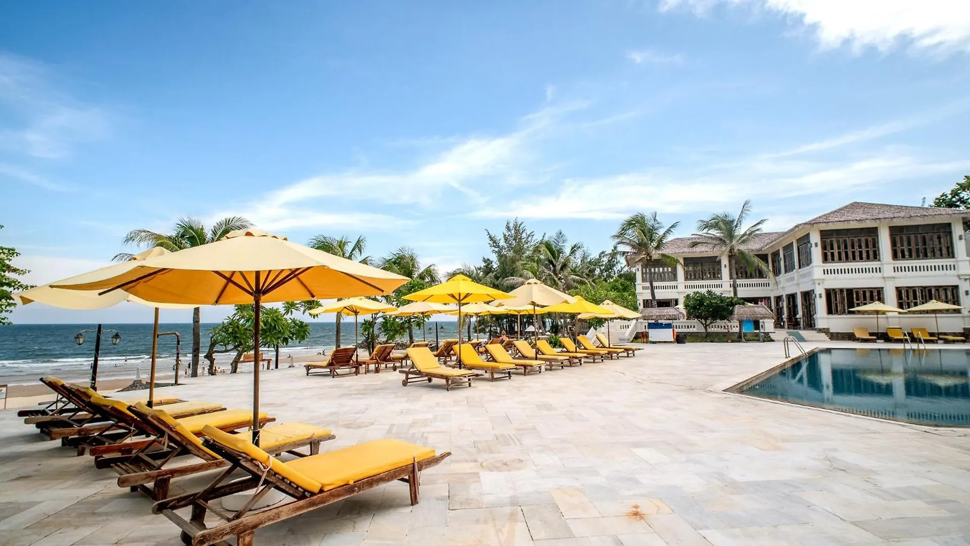 ****  Allezboo Beach Resort & Spa Муйне Вьетнам