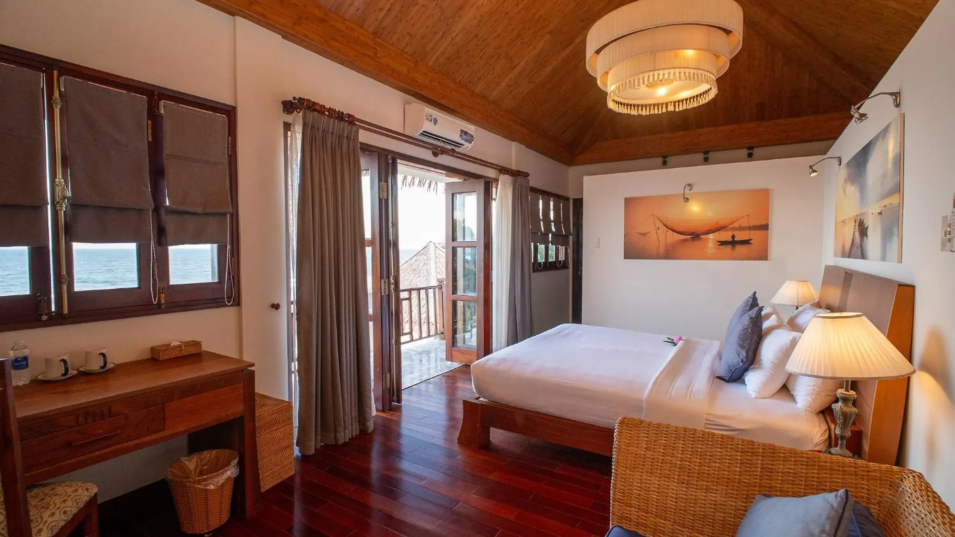 Allezboo Beach Resort & Spa Mui Ne 4*,  Vietnam