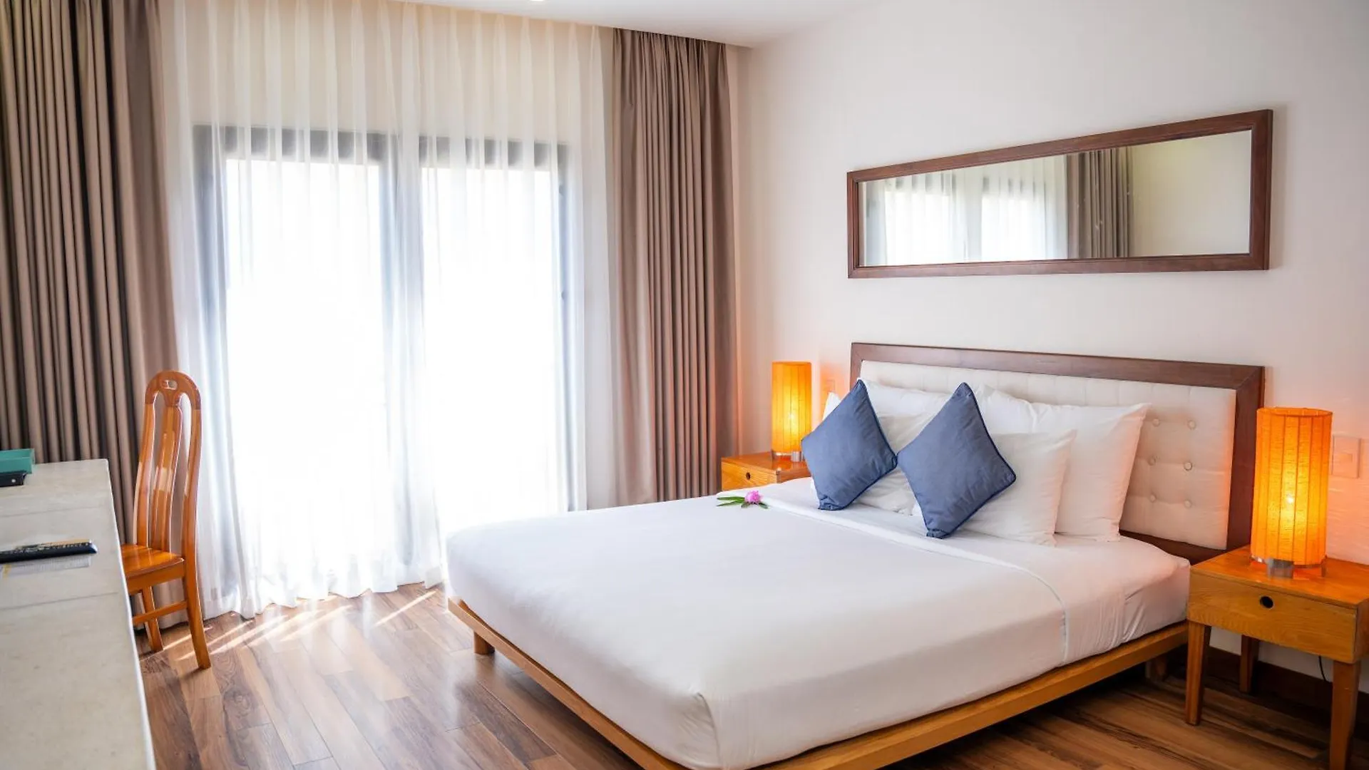 Allezboo Beach Resort & Spa Mũi Né