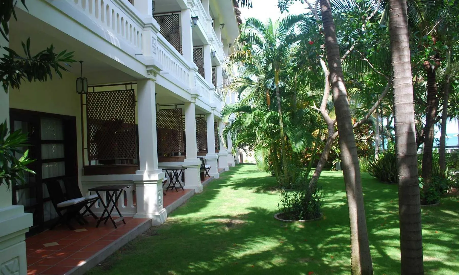 Allezboo Beach Resort & Spa Mũi Né 4*,
